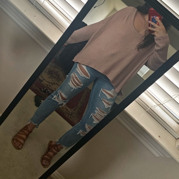 American Eagle Outfitters Tops - American Eagle Light Pink Long Sleeve Shirt ✨